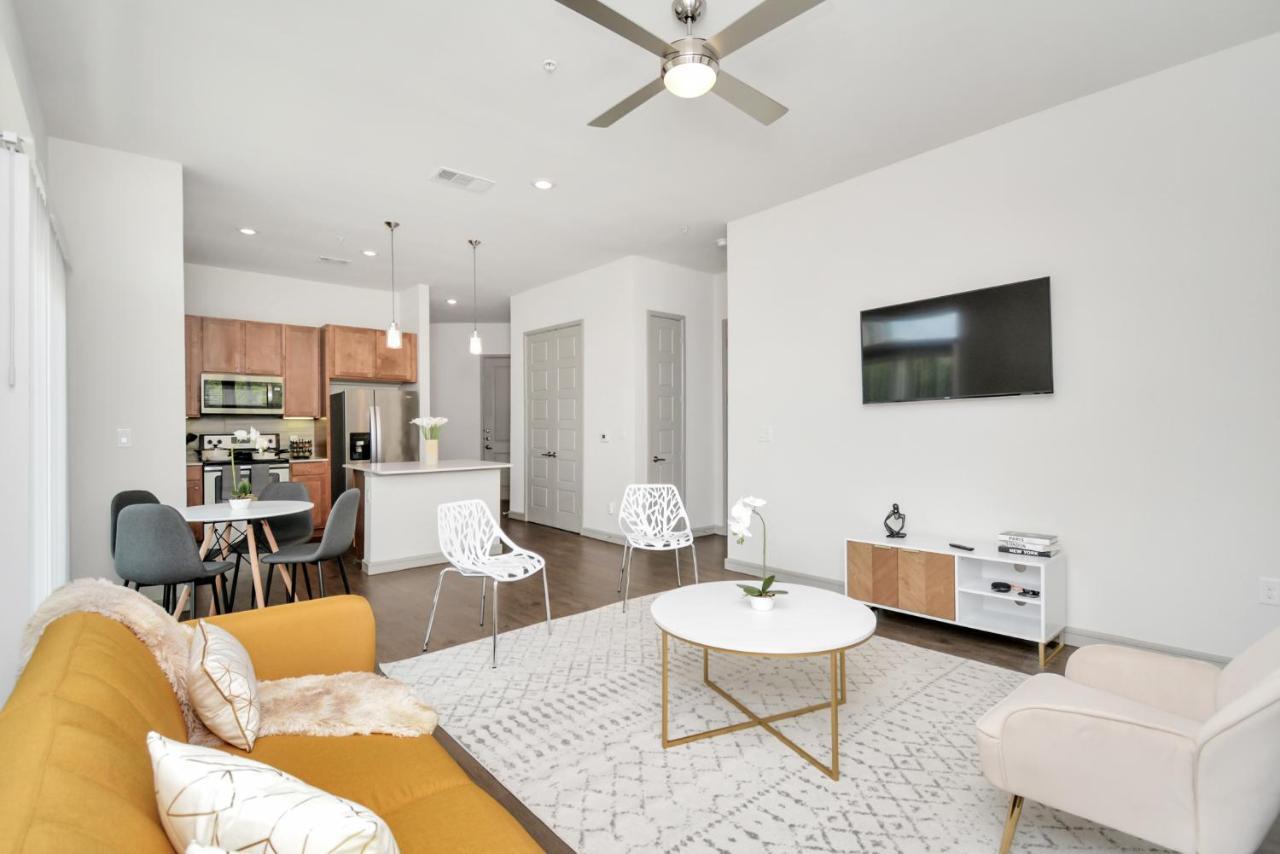 Elan Maison Smart Hub In The Heart Of Downtown Houston Exterior foto
